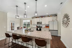 4002 Williams Dairy Rd, Greensboro, NC 27406 - Photo 9