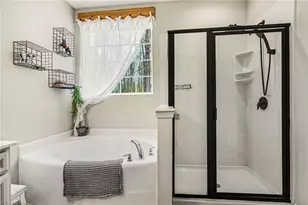 4002 Williams Dairy Rd, Greensboro, NC 27406 - Photo 19