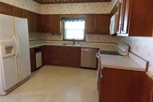 516 Lindley Rd, Greensboro, NC 27410 - Photo 5