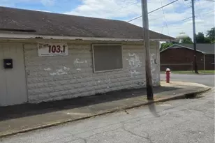 127 College St, Thomasville, NC 27360 - Photo 1