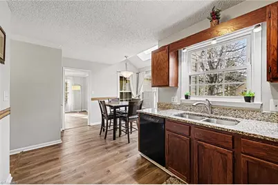 5518 Cobble Glen Court, Greensboro, NC 27407 - Photo 7