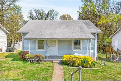 1028 Queen Ann Street, Burlington, NC 27217 - Photo 1