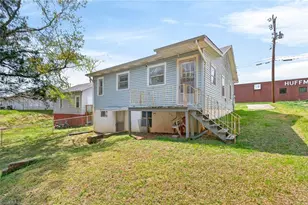 1028 Queen Ann St, Burlington, NC 27217 - Photo 5