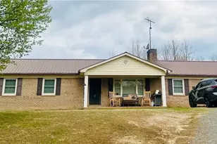 279 Stanley Rd, Mount Airy, NC 27030 - Photo 3