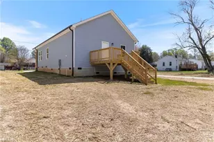 1517 Belmont St, Burlington, NC 27215 - Photo 19