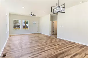 1517 Belmont St, Burlington, NC 27215 - Photo 5