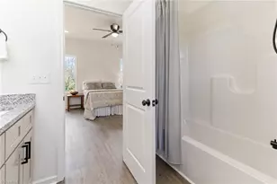 1519 Belmont St, Burlington, NC 27215 - Photo 19