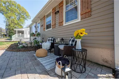 2416 Parkway Drive, Winston-Salem, NC 27103 - Photo 9