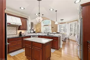 613 Nickel Creek Ct, Kernersville, NC 27284 - Photo 13