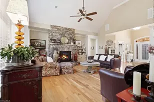 613 Nickel Creek Ct, Kernersville, NC 27284 - Photo 9