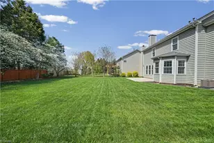 4715 Lenox Hill Pl, Charlotte, NC 28269 - Photo 41