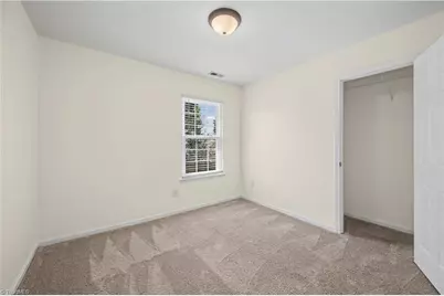 4715 Lenox Hill Place, Charlotte, NC 28269 - Photo 27