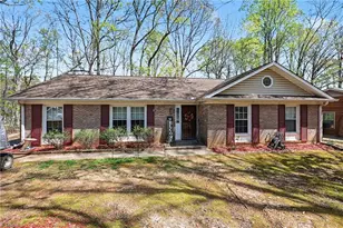 1121 Eagle Rd, Greensboro, NC 27407 - Photo 3