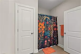 395 Northbridge Dr, High Point, NC 27265 - Photo 17