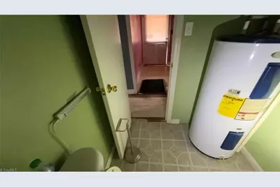 916 Murray Street, Burlington, NC 27217 - Photo 45