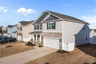 1432 Carisbrooke Dr, Mebane, NC 27302 - Photo 33