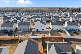 1432 Carisbrooke Dr, Mebane, NC 27302 - Photo 45