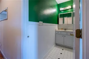 700 Spring Garden St, Greensboro, NC 27403 - Photo 15