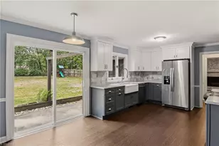 4103 Oak Hollow Dr, High Point, NC 27265 - Photo 33