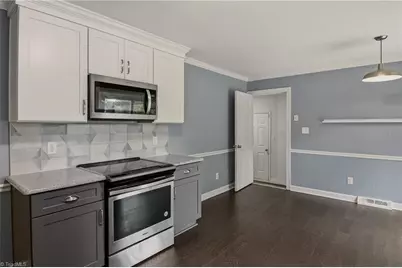 4103 Oak Hollow Drive, High Point, NC 27265 - Photo 35