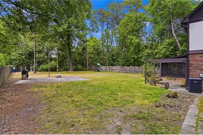 4103 Oak Hollow Drive, High Point, NC 27265 - Photo 37