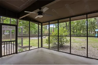 4103 Oak Hollow Drive, High Point, NC 27265 - Photo 31