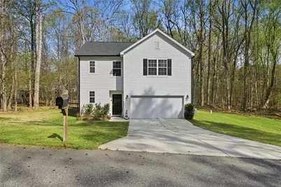 527 Dogwood Drive, Liberty, NC 27298 - Photo 5
