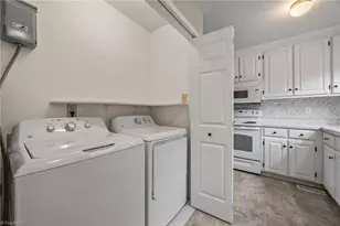 909 Chatfield Dr, Jamestown, NC 27282 - Photo 13