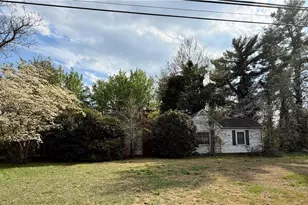 538 E Holly Grove Rd, Lexington, NC 27292 - Photo 1