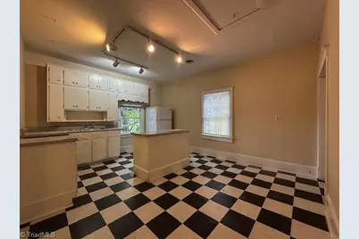 610 Park Avenue #C, Greensboro, NC 27405 - Photo 7