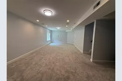 2528 Treetop Lane, Winston-Salem, NC 27101 - Photo 41