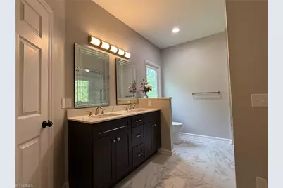 2528 Treetop Lane, Winston-Salem, NC 27101 - Photo 27