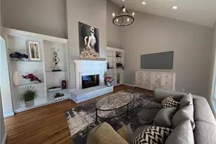 2528 Treetop Ln, Winston-Salem, NC 27101 - Photo 3