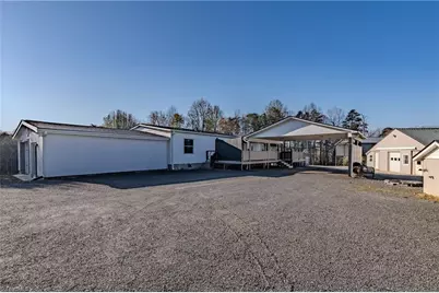 199 Walking Horse Trail, Mount Airy, NC 27030 - Photo 17