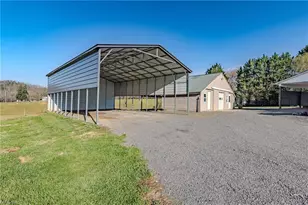 199 Walking Horse Trail, Mount Airy, NC 27030 - Photo 25