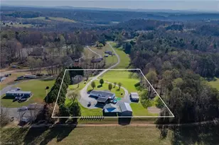 199 Walking Horse Trail, Mount Airy, NC 27030 - Photo 7