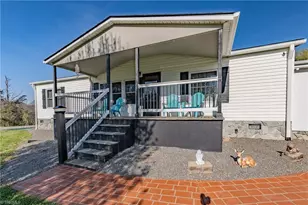 199 Walking Horse Trail, Mount Airy, NC 27030 - Photo 13