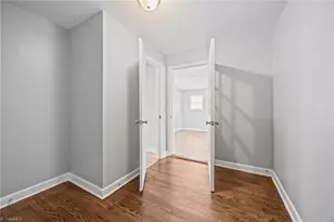 3556 Prospect Dr, Winston-Salem, NC 27105 - Photo 9