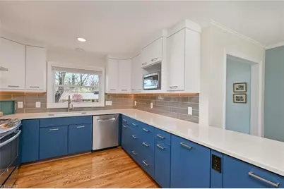 2442 Greenwich Road, Winston-Salem, NC 27104 - Photo 15