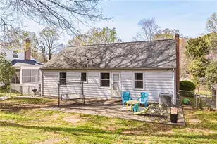 2328 Lyndhurst Ave, Winston-Salem, NC 27103 - Photo 17