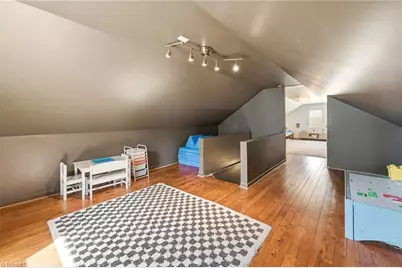 2328 Lyndhurst Avenue, Winston-Salem, NC 27103 - Photo 15