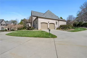 2 Chippers Ct, Greensboro, NC 27407 - Photo 35