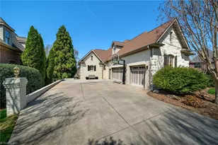 5573 Brookberry Farm Rd, Winston-Salem, NC 27106 - Photo 7