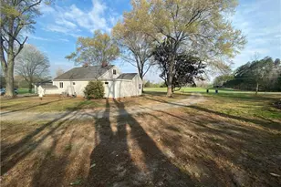 7444 Nc Hwy 65, Summerfield, NC 27358 - Photo 19