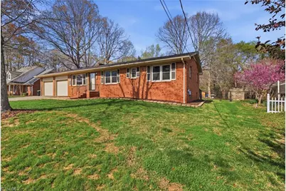 1024 Country Lane, Winston-Salem, NC 27107 - Photo 41