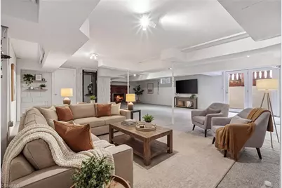 1024 Country Lane, Winston-Salem, NC 27107 - Photo 5