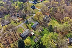 1024 Country Ln, Winston-Salem, NC 27107 - Photo 39