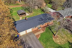 1024 Country Ln, Winston-Salem, NC 27107 - Photo 35