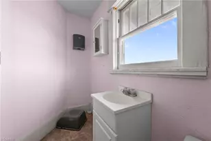 122 N Main St, Reidsville, NC 27320 - Photo 25