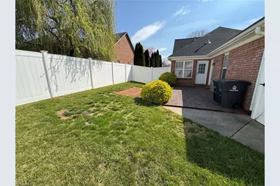 5804 Brakenwood Lane, Pfafftown, NC 27040 - Photo 13